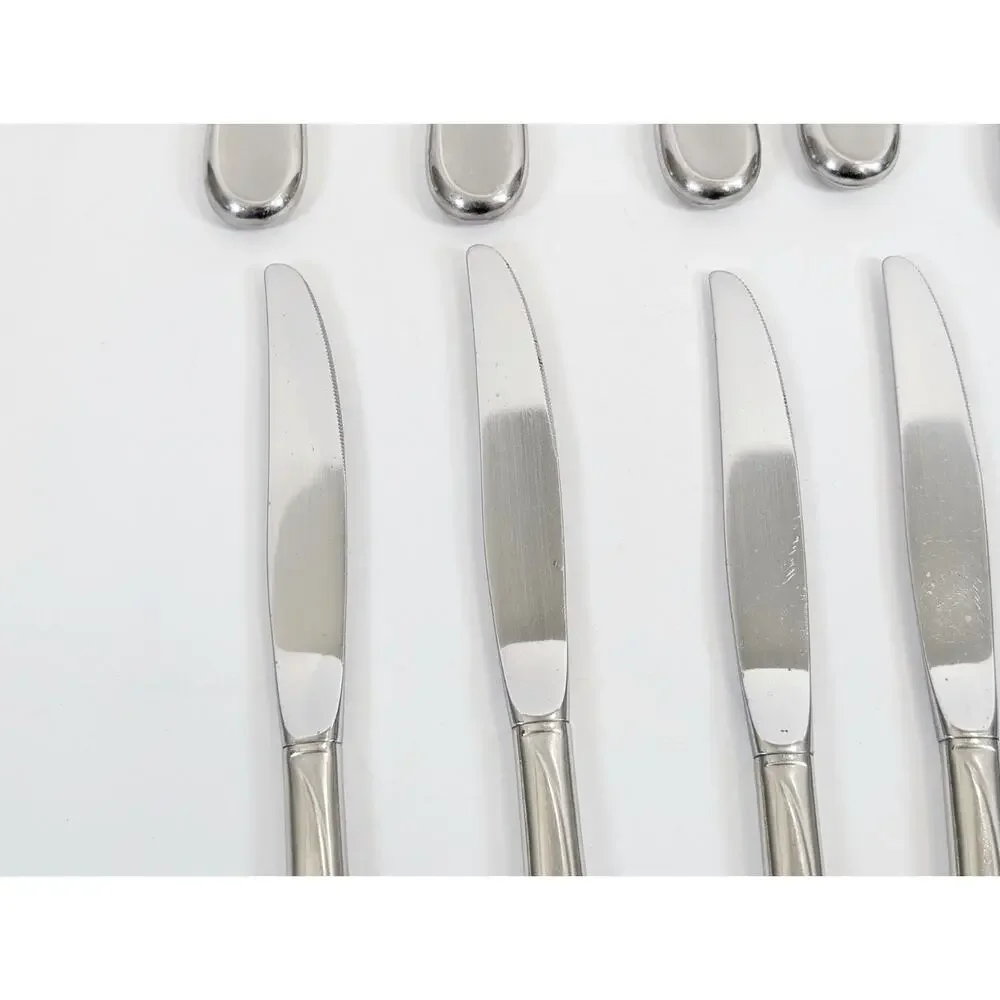 Oneida Flight Reliance 12 Knife Modern Solid Set Stainless Steel Small Serrated